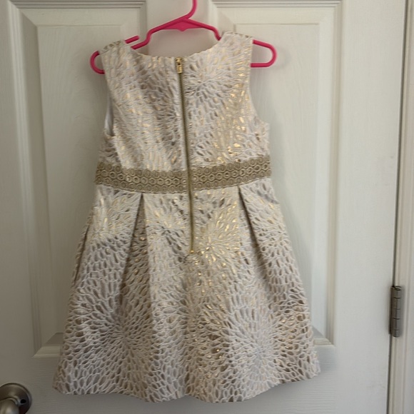 Gorgeous gold and cream Brocade dress - Picture 3 of 4